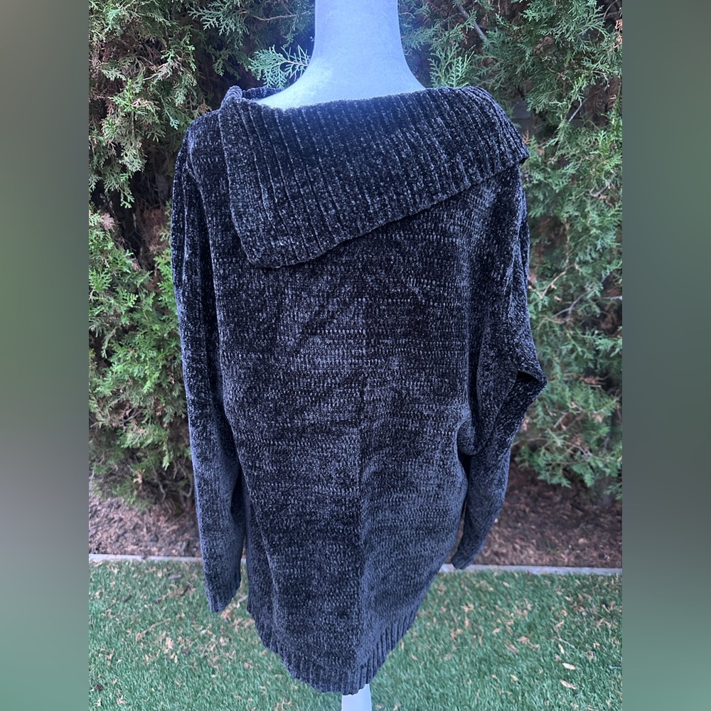 Karen Scott Women’s Plus Size Black Chenille Knit Split Cowl Neck Sweater S 1X - Picture 4 of 12